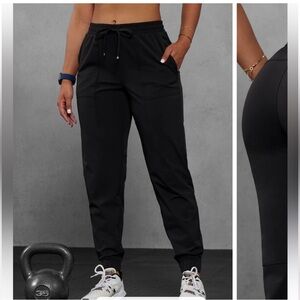 Fabletics, The One Jogger - Women's, small